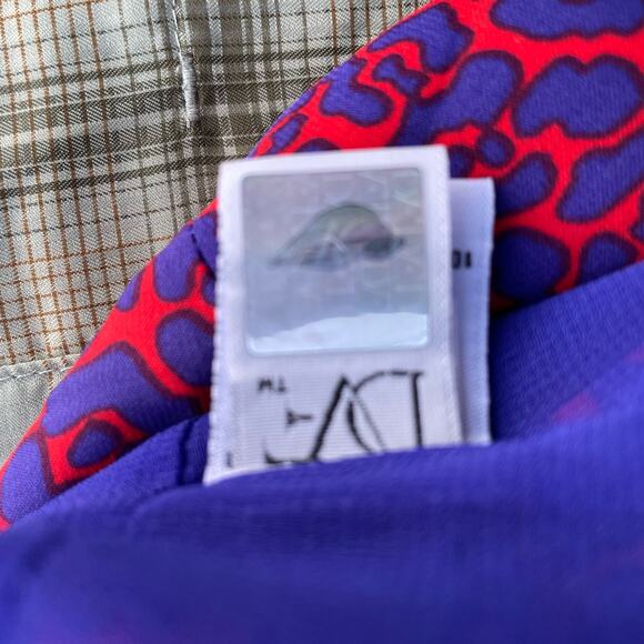 Diane Von Furstenberg Leopard Print Silk Blend Fit & Flare Dress Red Blue Size 6 - Picture 7 of 10